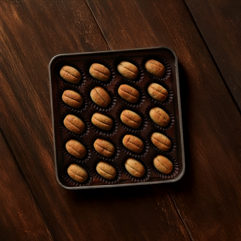 Maamoul dates with coffee Small