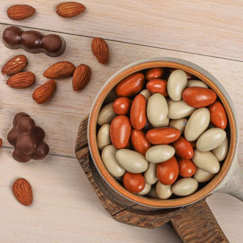 Candied Chocolate With Almonds (Tenerly)